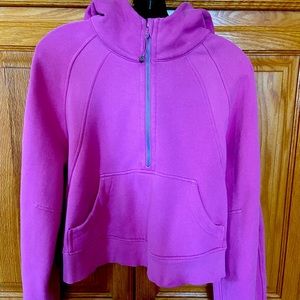 ****SOLD***Lululemon 1/2 zip scuba XS/S blossom
